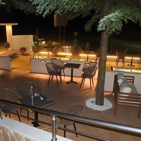 Hotel Konaki Arnaia Exterior photo